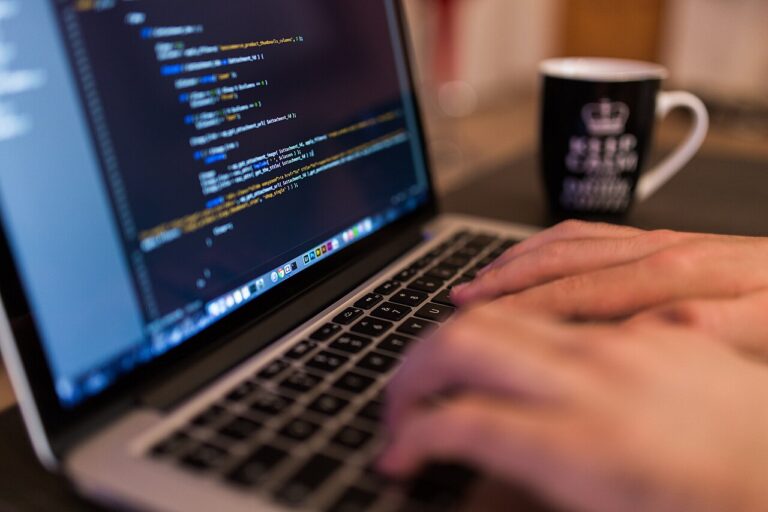 ComputerProgrammer