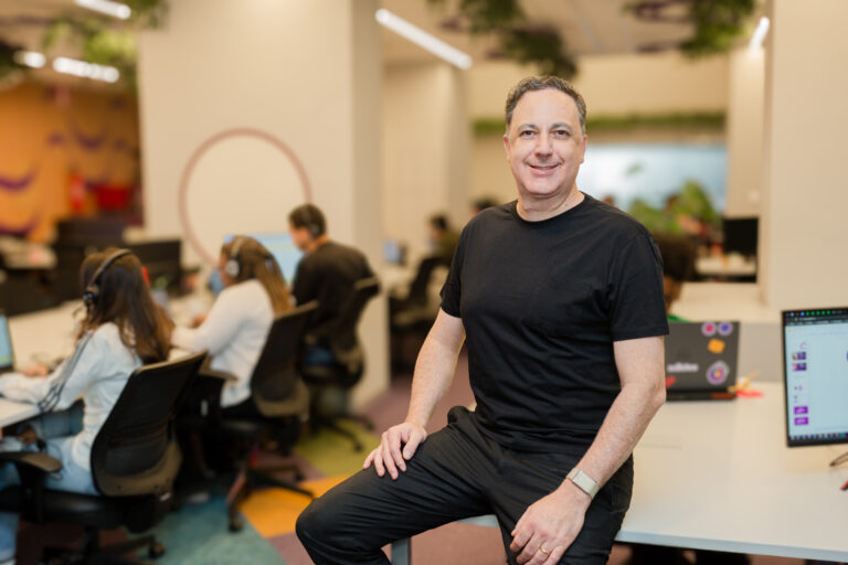 Ale Garcia, co-CEO e cofundador da Sólides