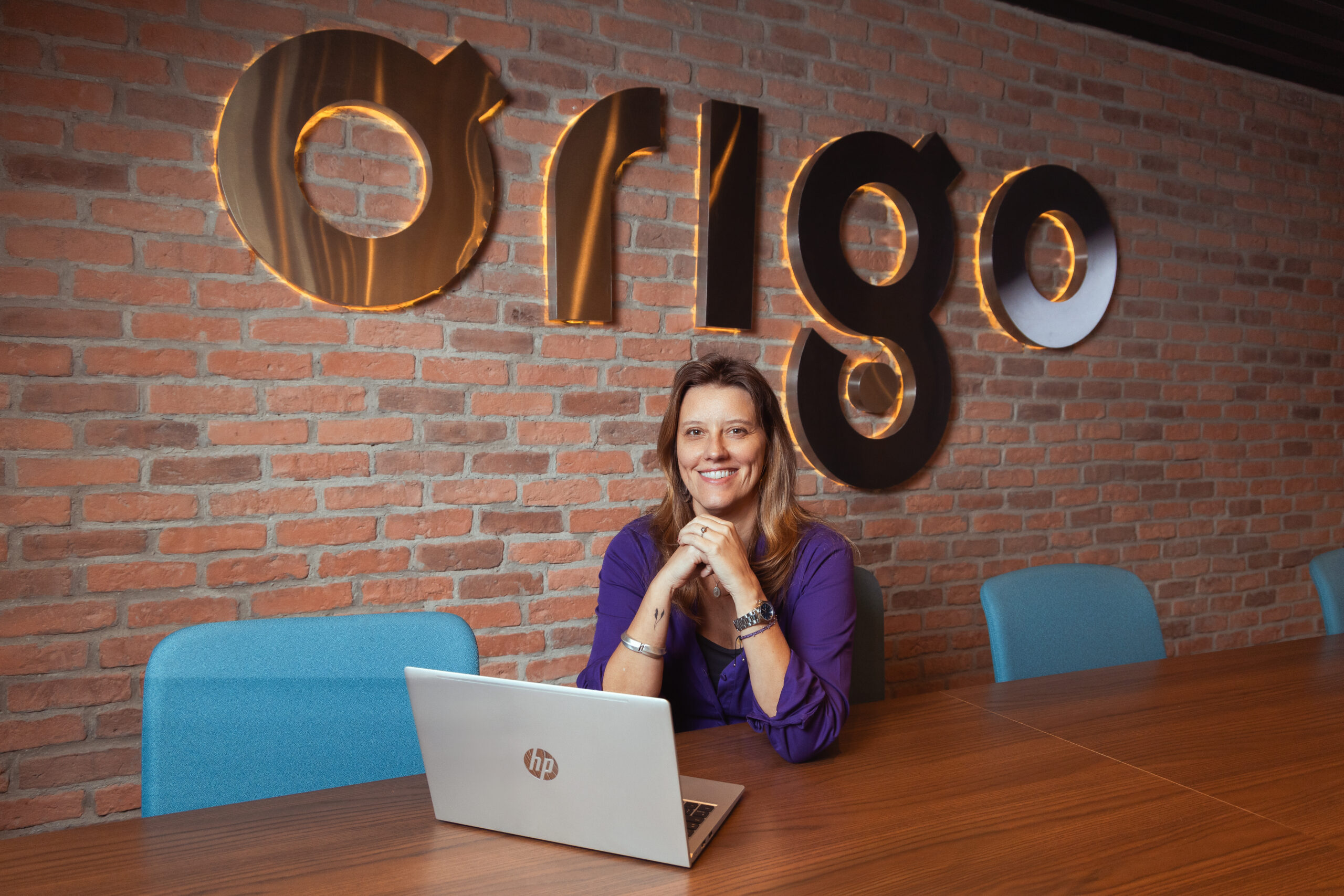 Taís Lange, Diretora de Produtos, Tech e IA da Órigo Energia