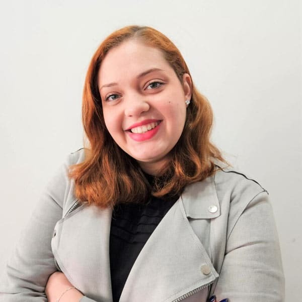 Ágatha Flávia Machado Otero, advogada