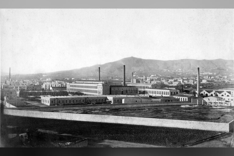 Photo of Espanya Industrial factory, Sants, Barcelona, about 1870
